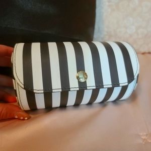 SOLD.   RARE Henri Bendel Bracelet Travel Case